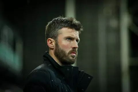 بعد انسحاب جيرارد.. كاريك مرشح لتدريب رينجرز الإسكتلندي